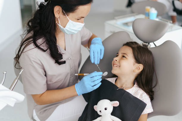 Best Broken or Chipped Tooth Repair in Britt, IA